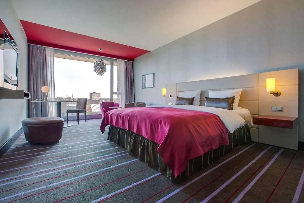 Radisson Blu Media Harbour Hotel, Duesseldorf Düsseldorf
