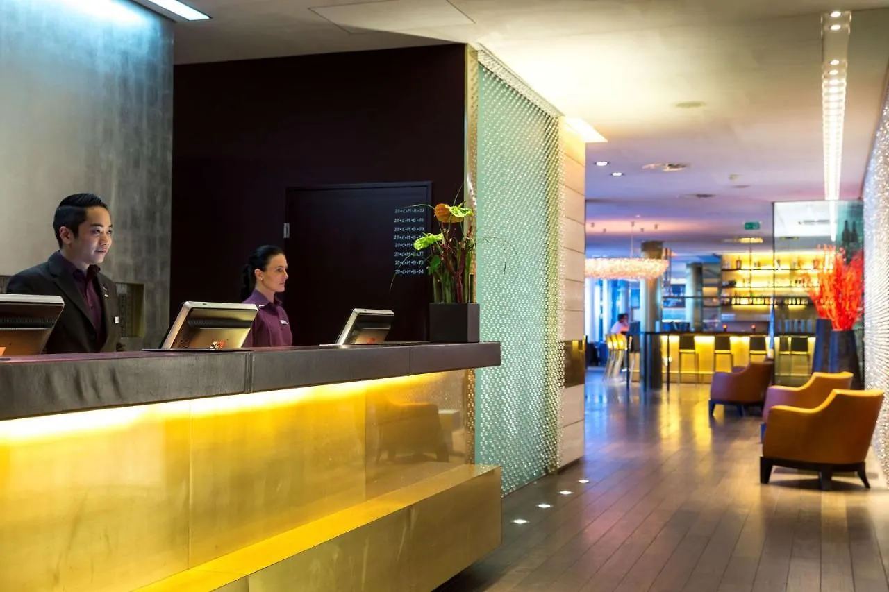 Radisson Blu Media Harbour Hotel, Duesseldorf Tyskland